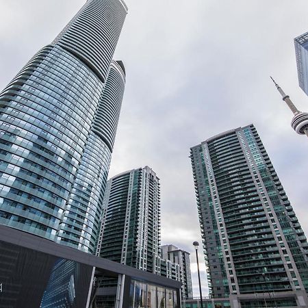 Marvelous Apartments In The Heart Of Toronto Exterior photo