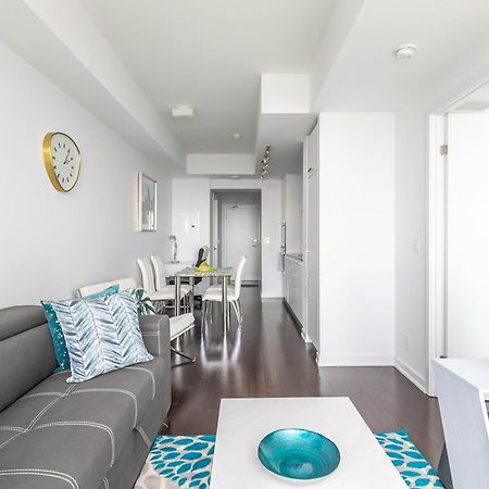Marvelous Apartments In The Heart Of Toronto Exterior photo
