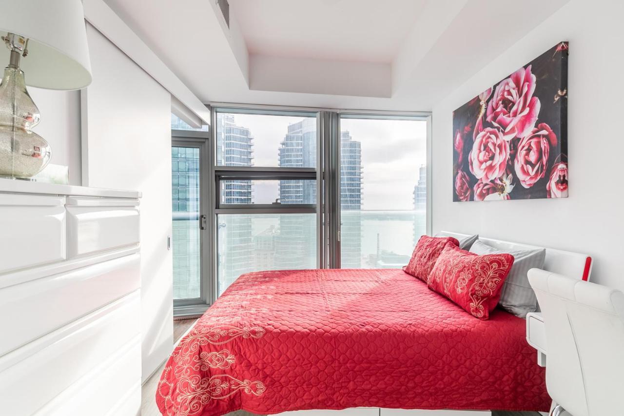 Marvelous Apartments In The Heart Of Toronto Exterior photo