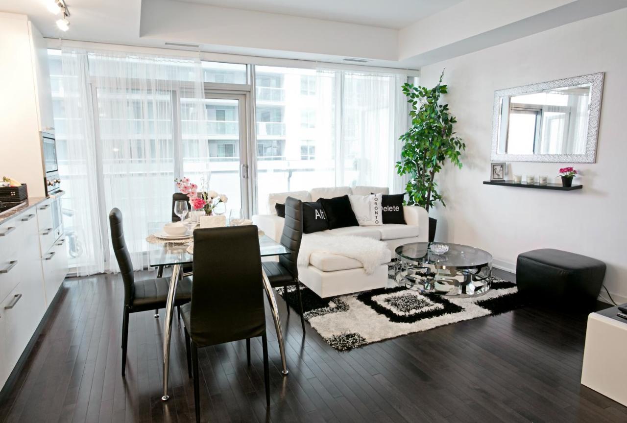 Marvelous Apartments In The Heart Of Toronto Exterior photo