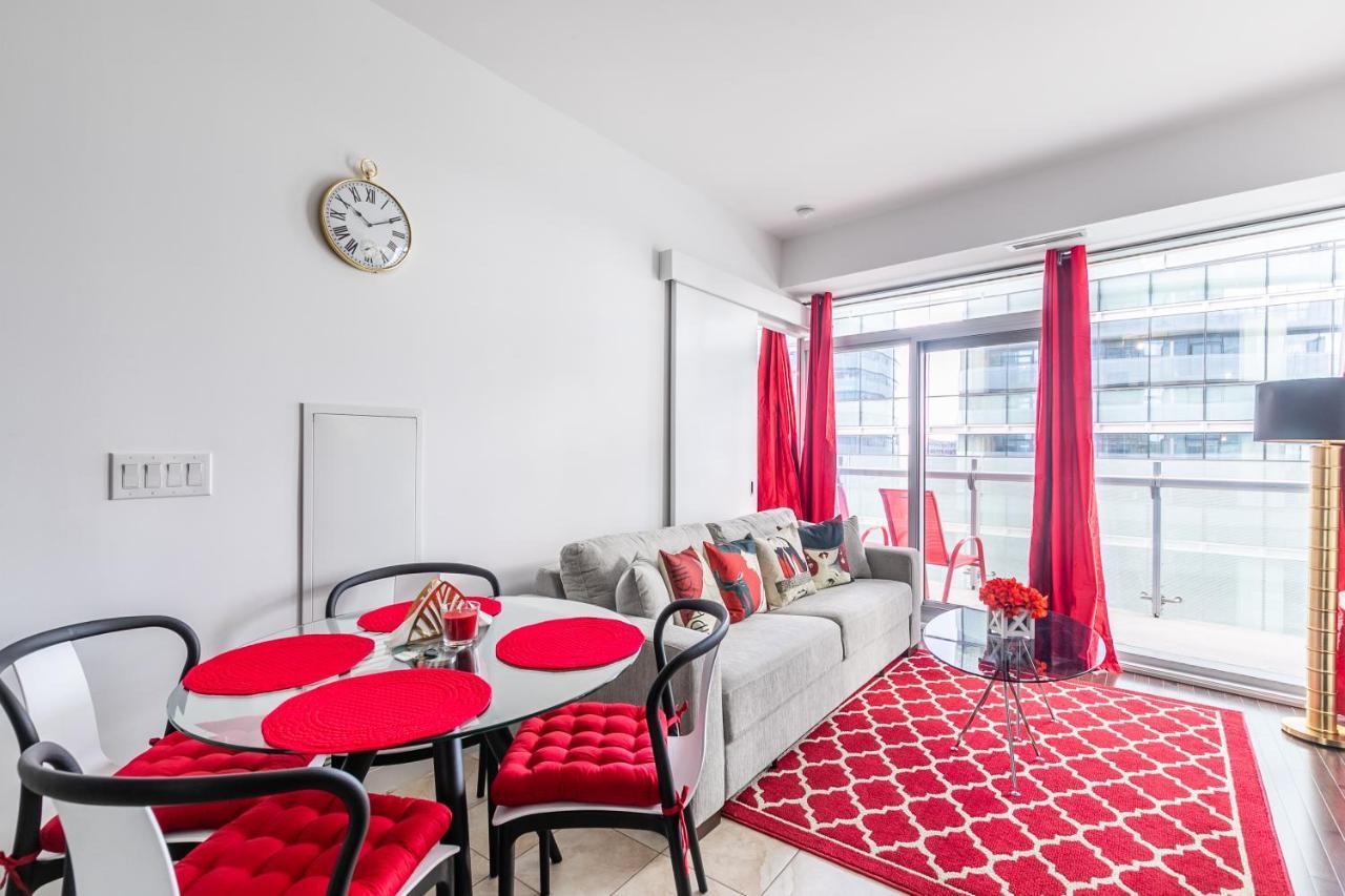 Marvelous Apartments In The Heart Of Toronto Exterior photo