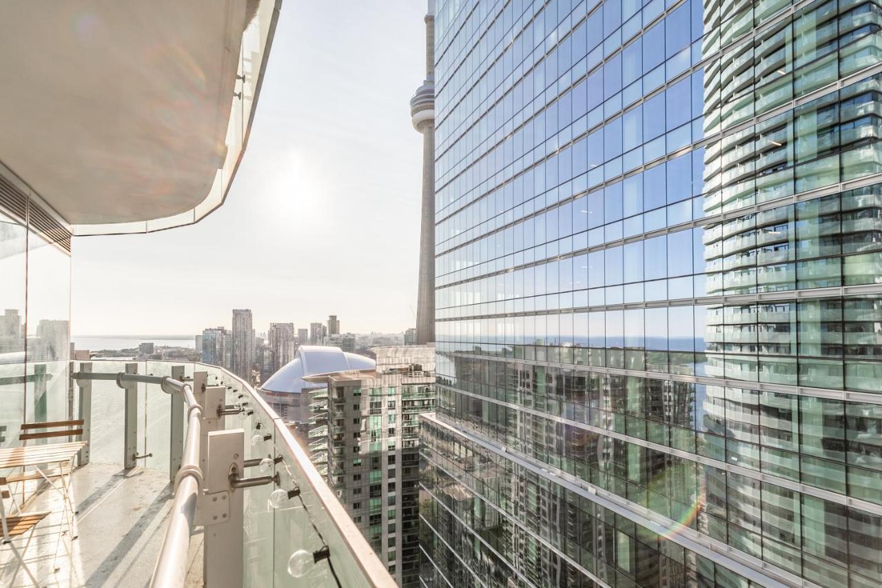 Marvelous Apartments In The Heart Of Toronto Exterior photo