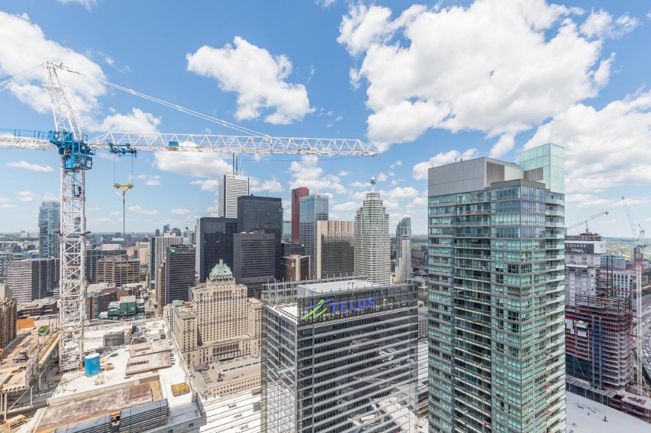 Marvelous Apartments In The Heart Of Toronto Exterior photo